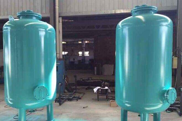 多介質(zhì)過濾器是怎么將水中雜質(zhì)去除掉的？